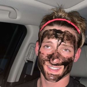 Meet your Posher, Grady